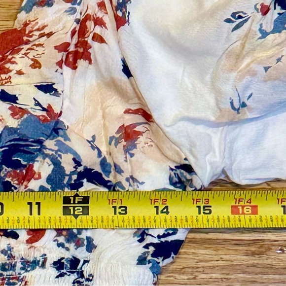 NWOT Wishlist White Floral Open Back‎ Tiered Rayon Dress - Picture 9 of 13